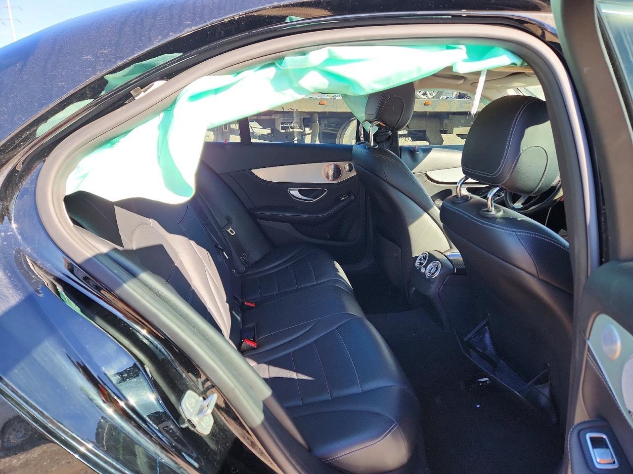 2015 MERCEDES-BENZ C-CLASS