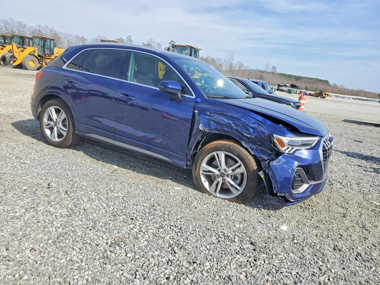 2022 AUDI Q3