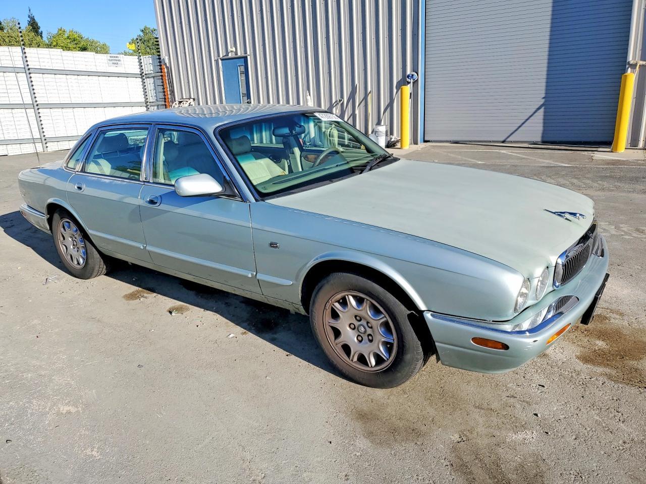 2000 JAGUAR Xj-Series
