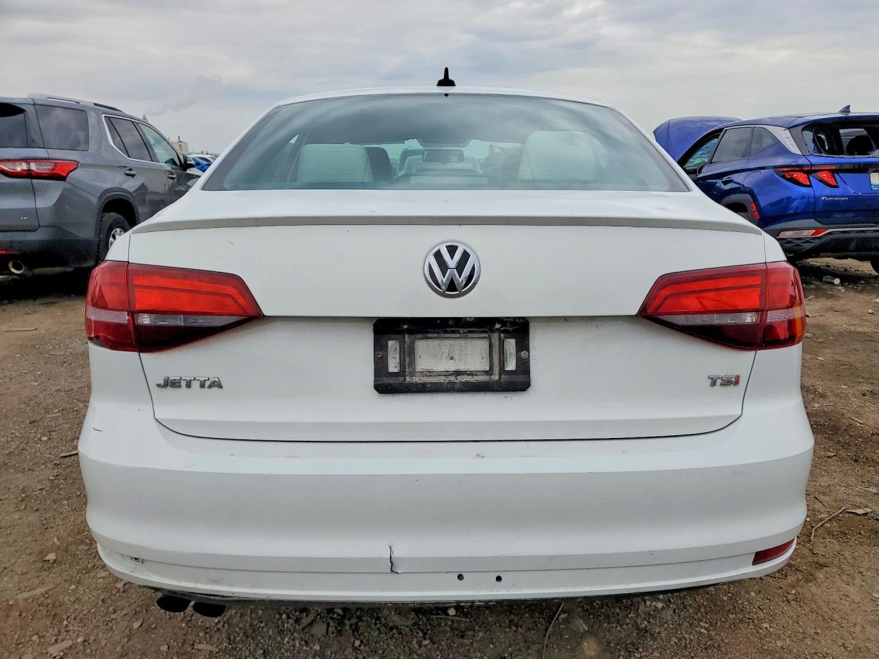 2016 VOLKSWAGEN JETTA