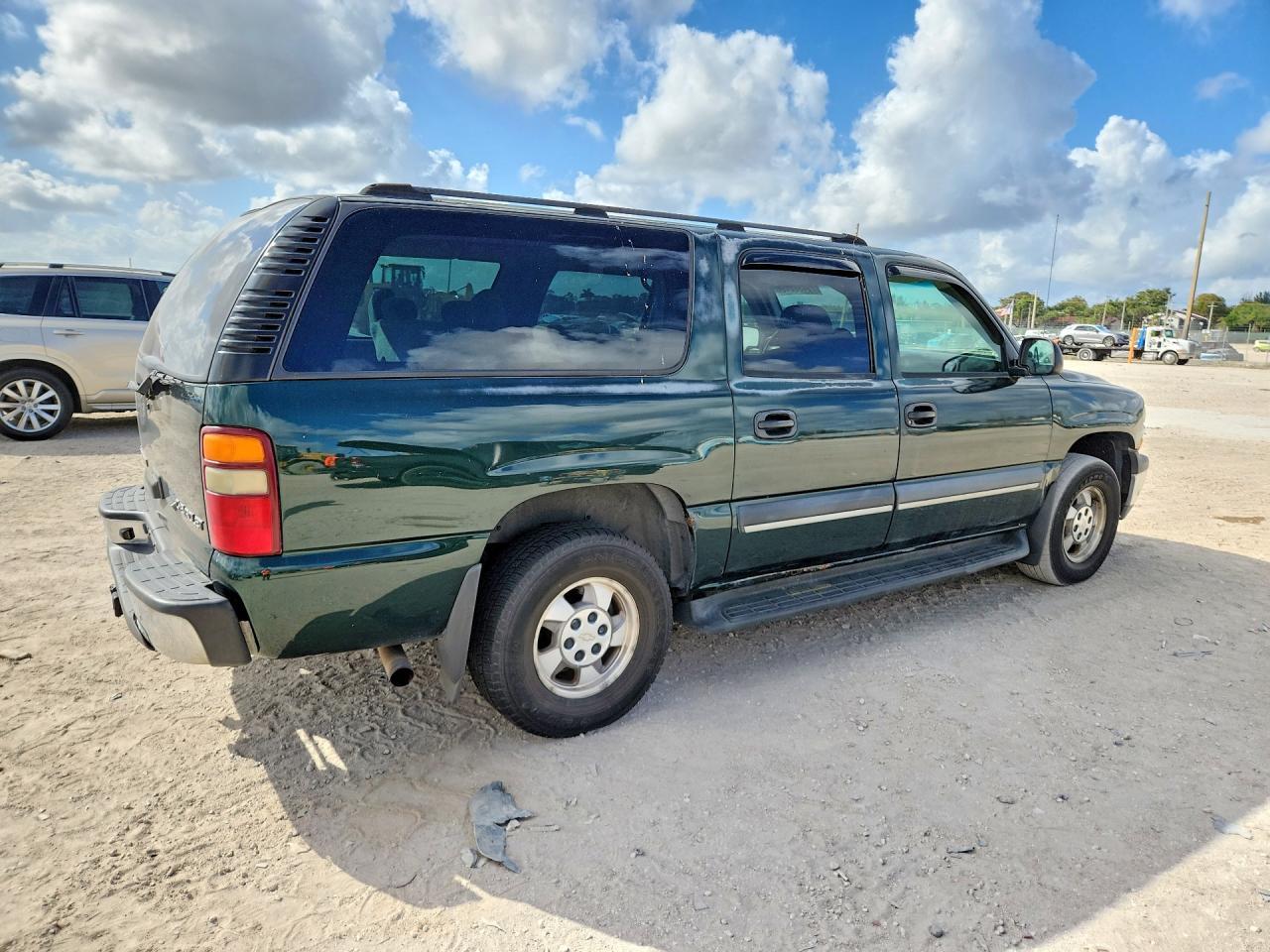 2003 CHEVROLET Suburban