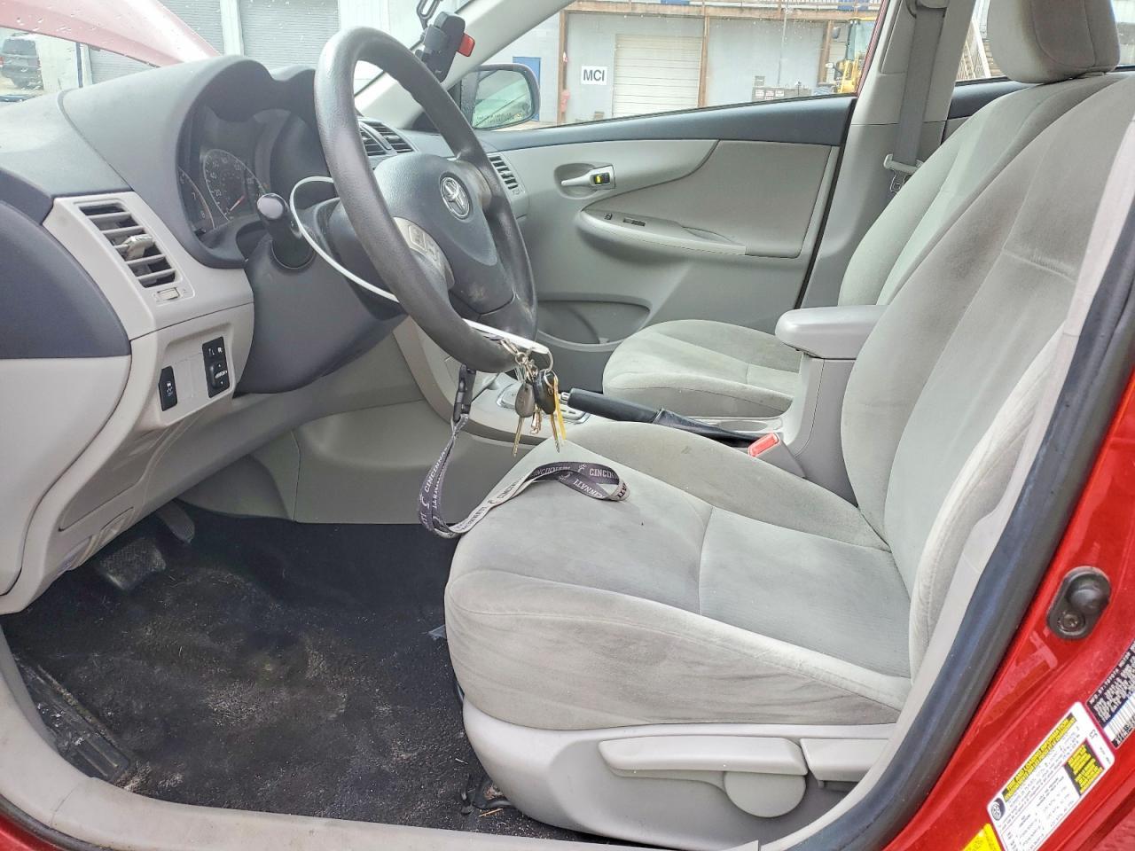 2013 TOYOTA COROLLA