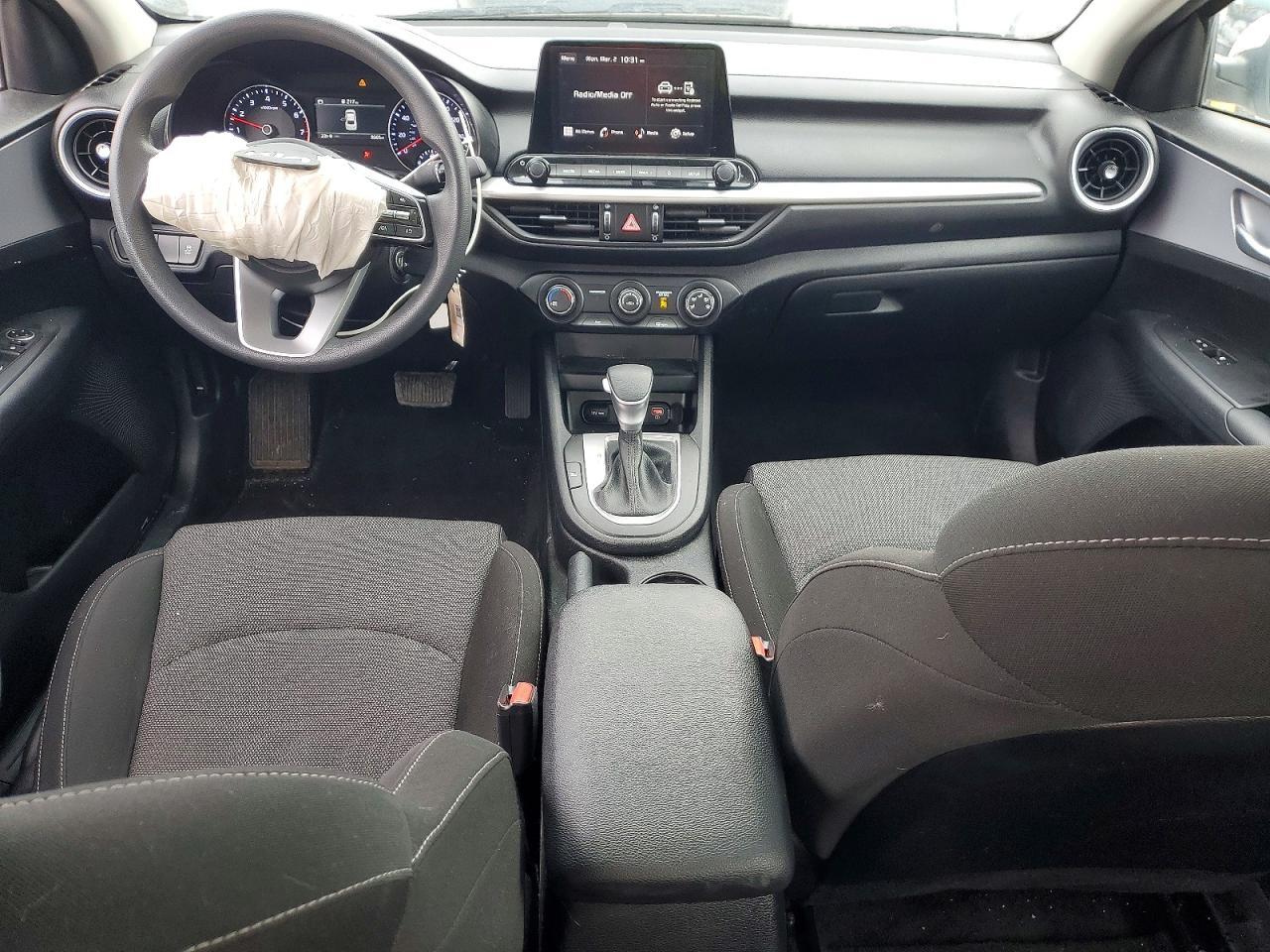 2024 KIA FORTE