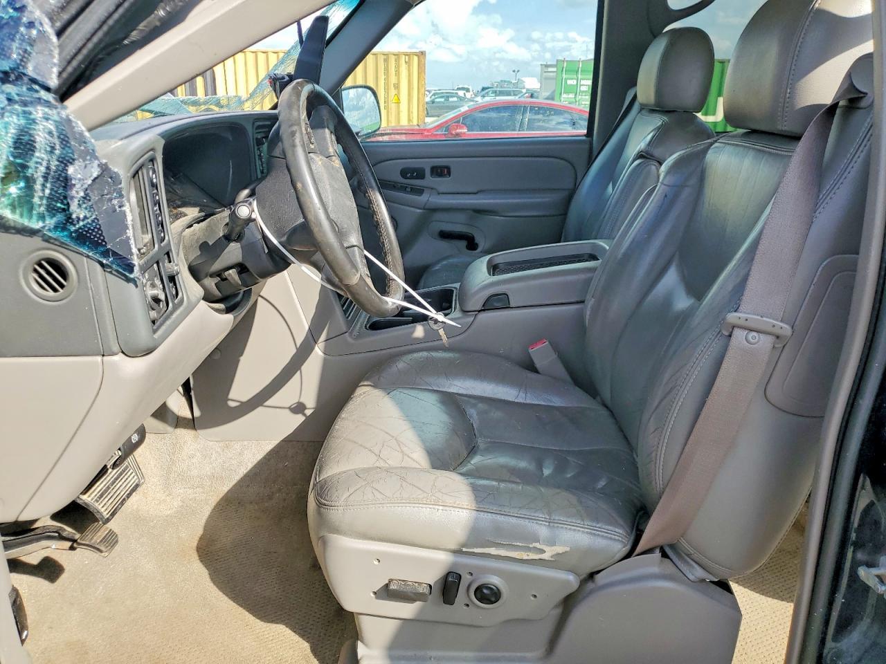 2005 CHEVROLET Suburban