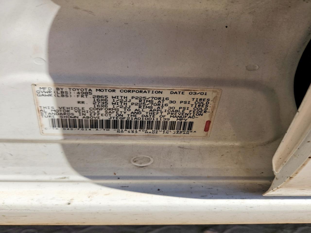 2001 TOYOTA HIGHLANDER