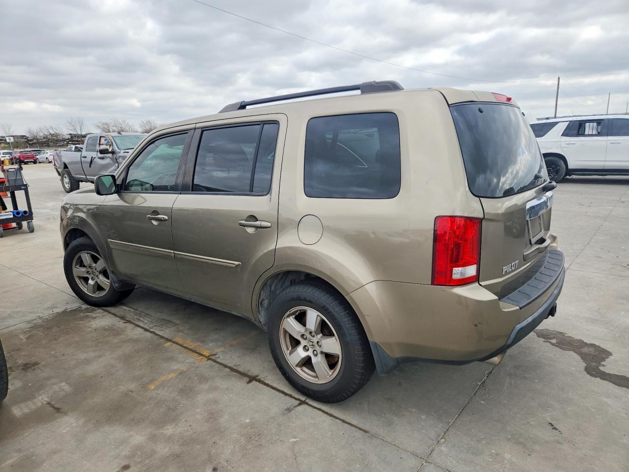 2011 HONDA PILOT