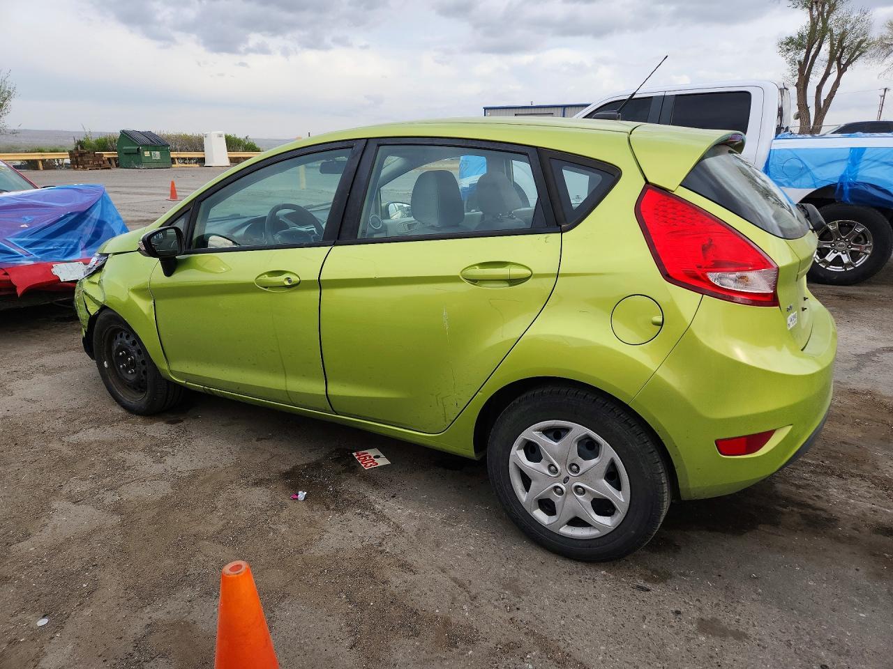 2013 FORD Fiesta