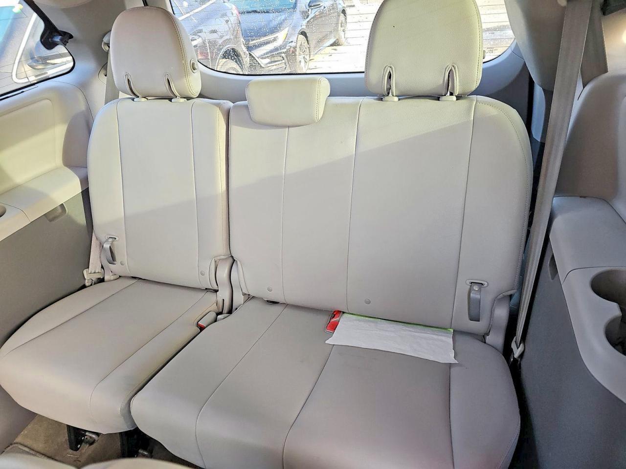 2018 TOYOTA SIENNA