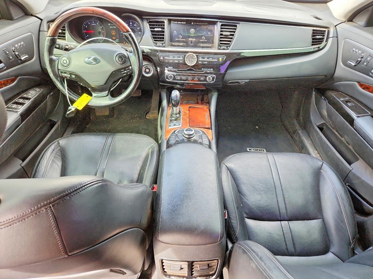 2015 KIA K900