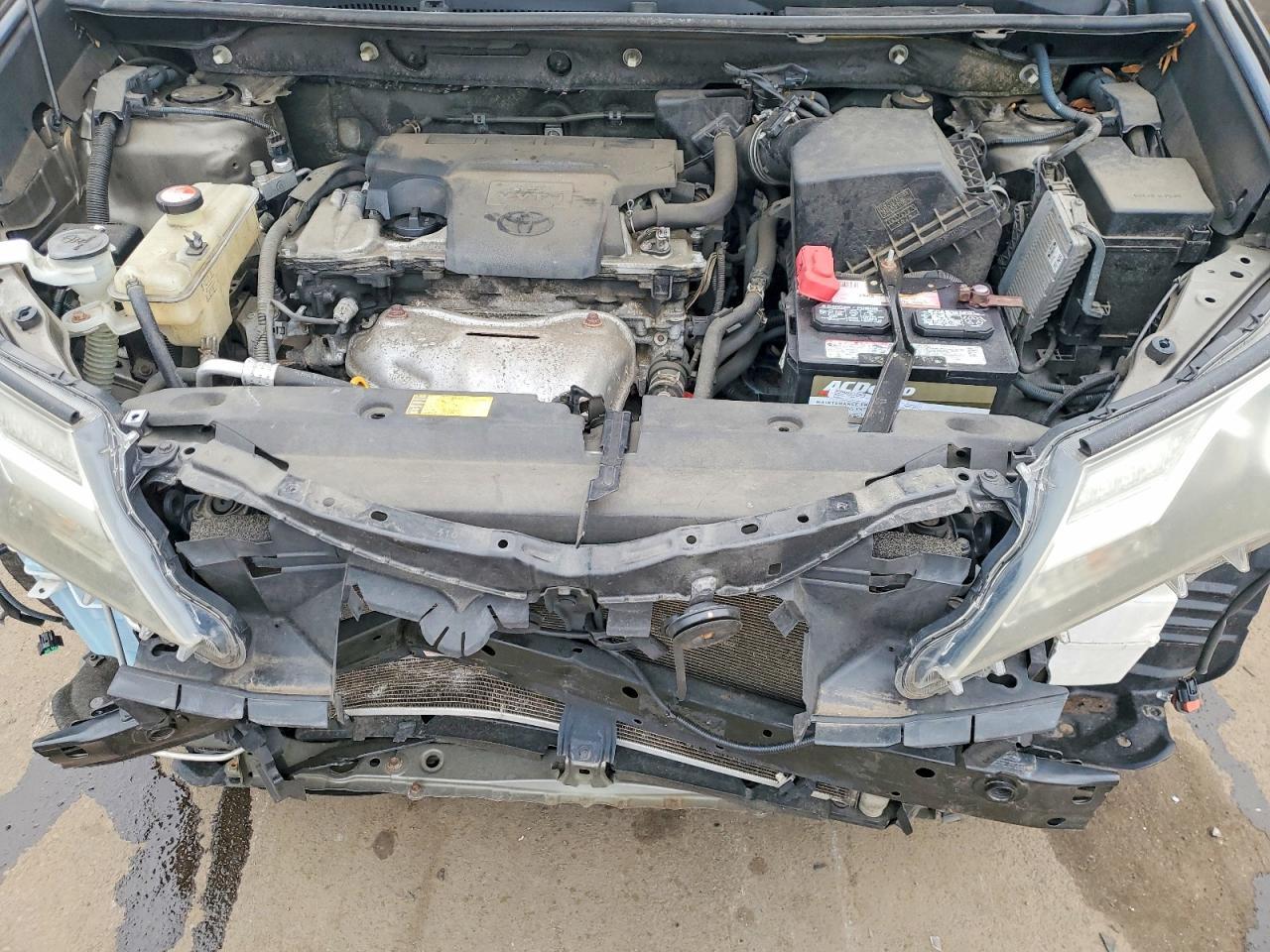 2015 TOYOTA RAV4