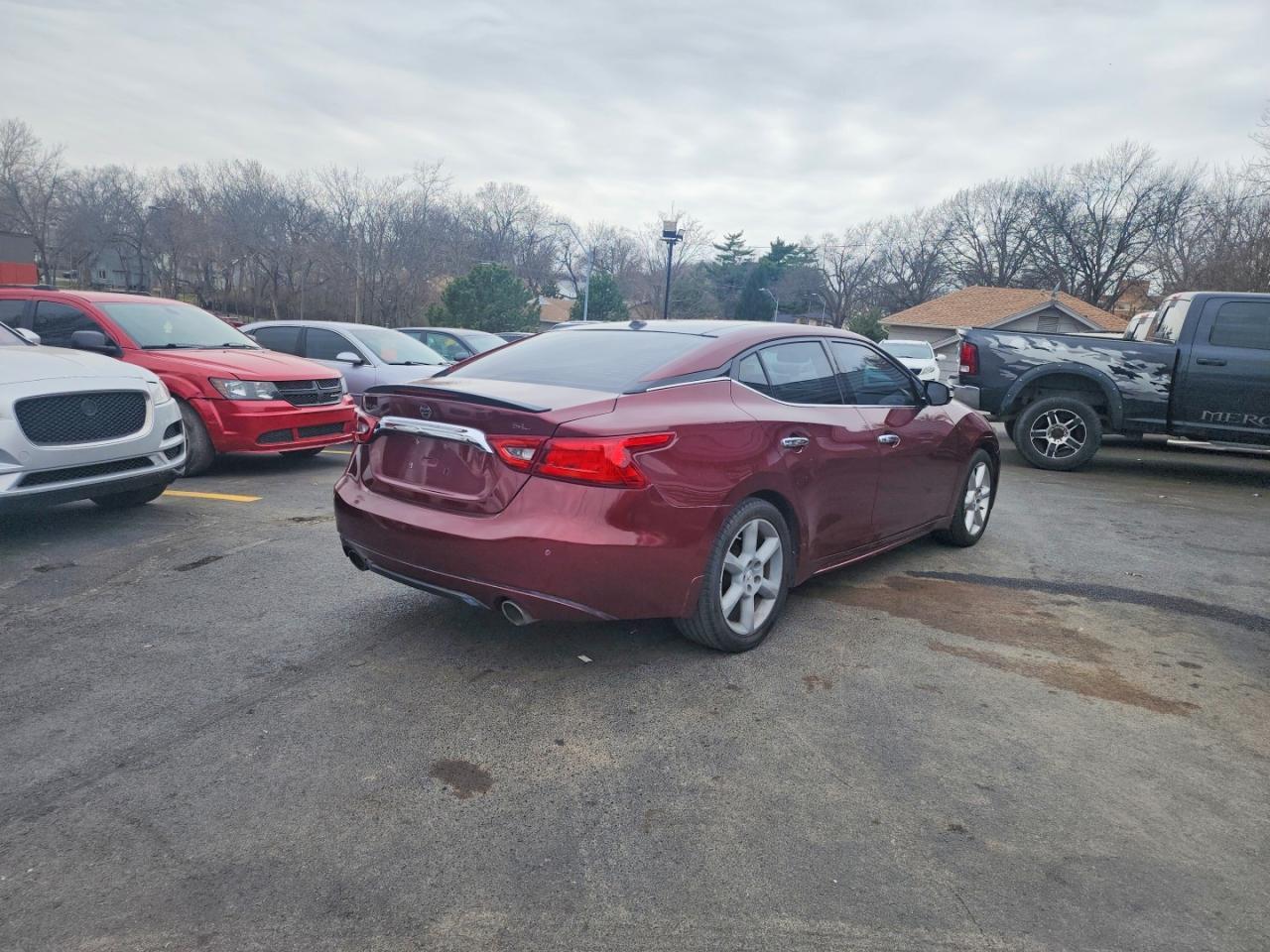 2016 NISSAN Maxima