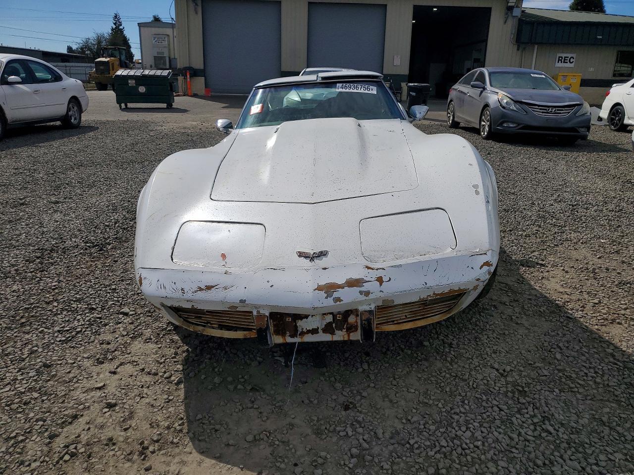 1977 CHEVROLET CORVETTE