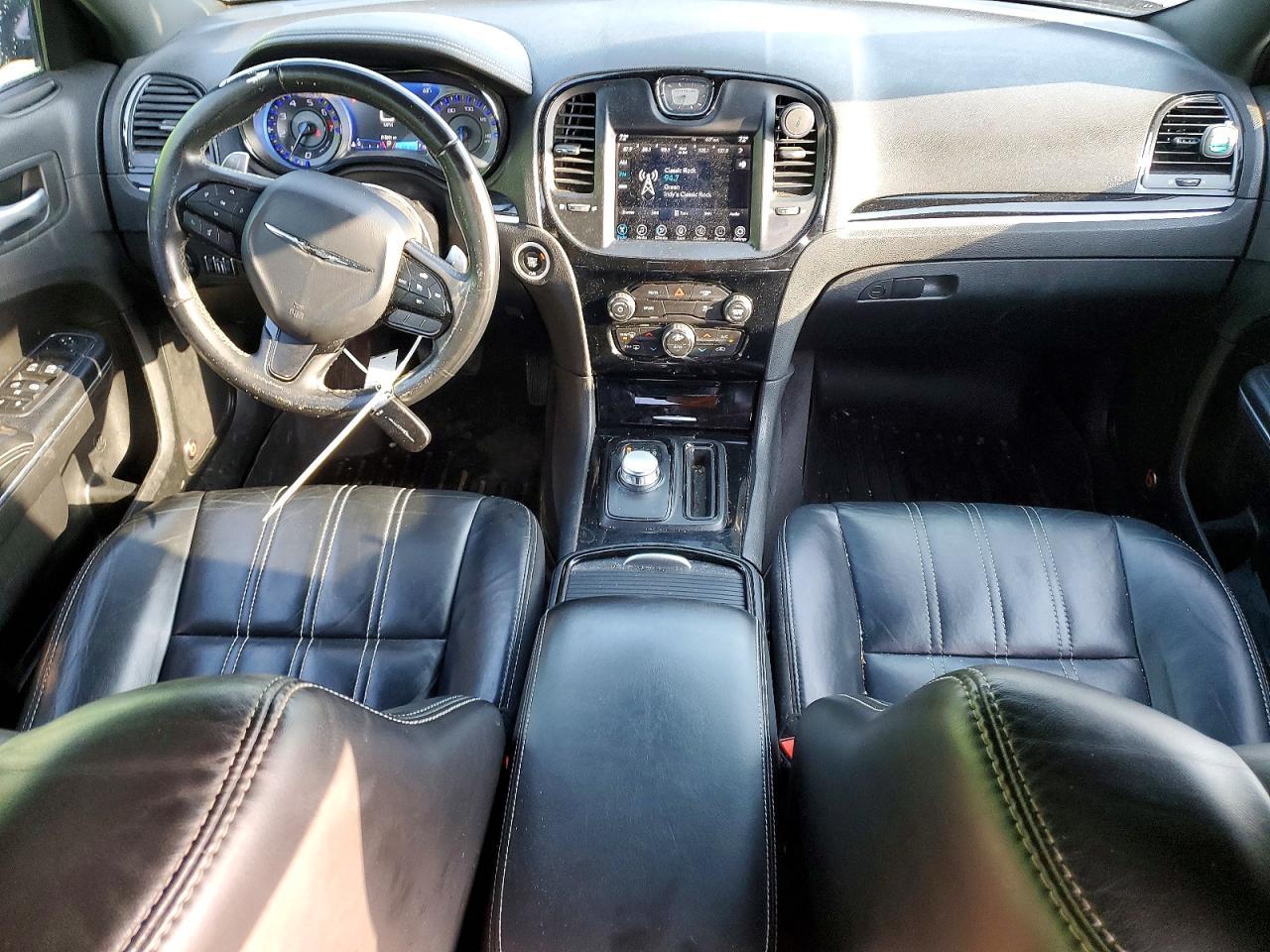 2017 CHRYSLER 300