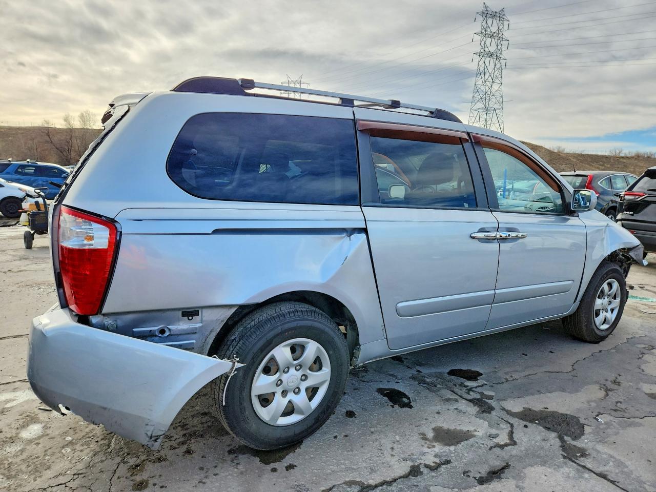 2008 KIA SEDONA