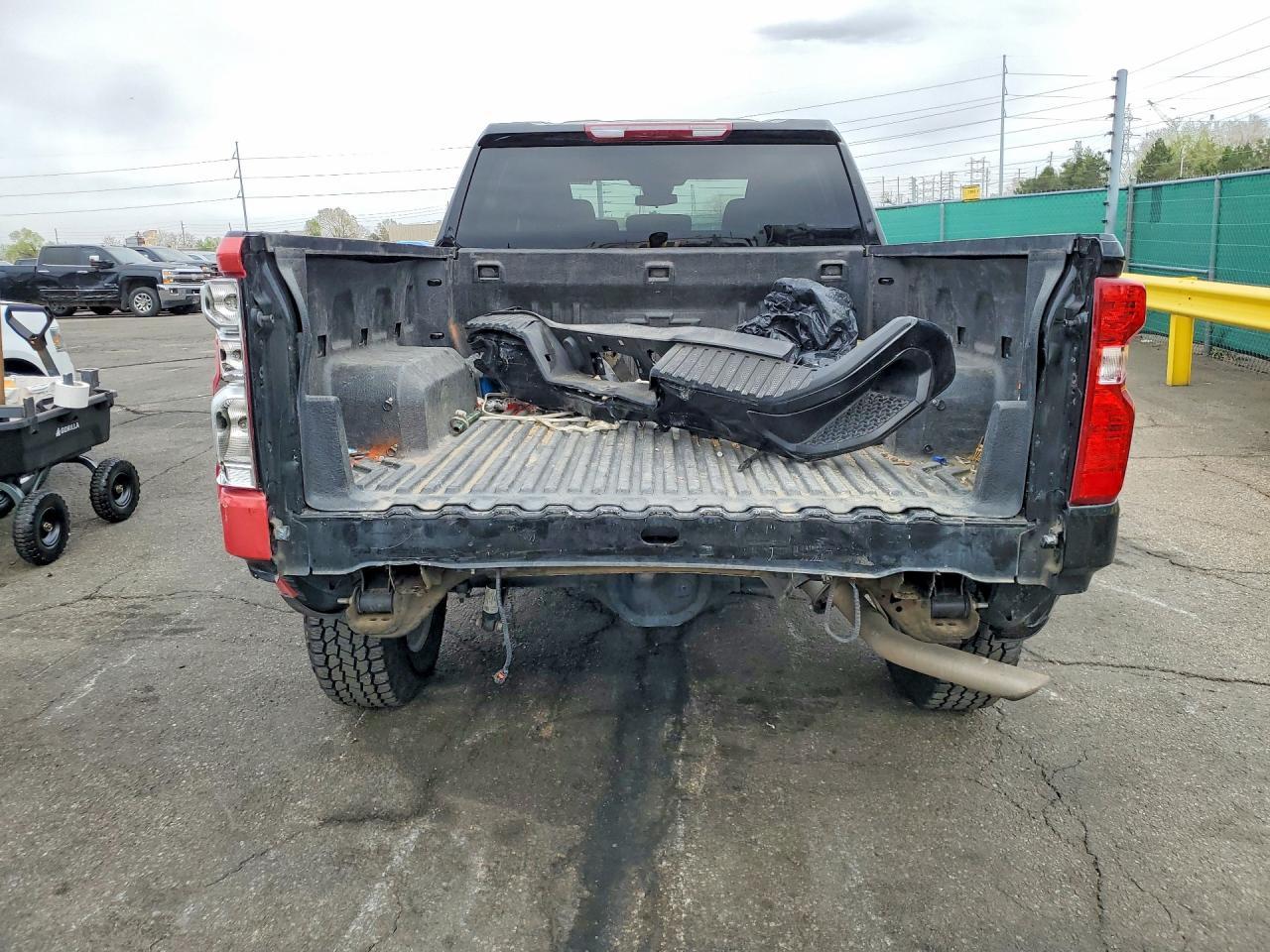 2024 CHEVROLET Silverado