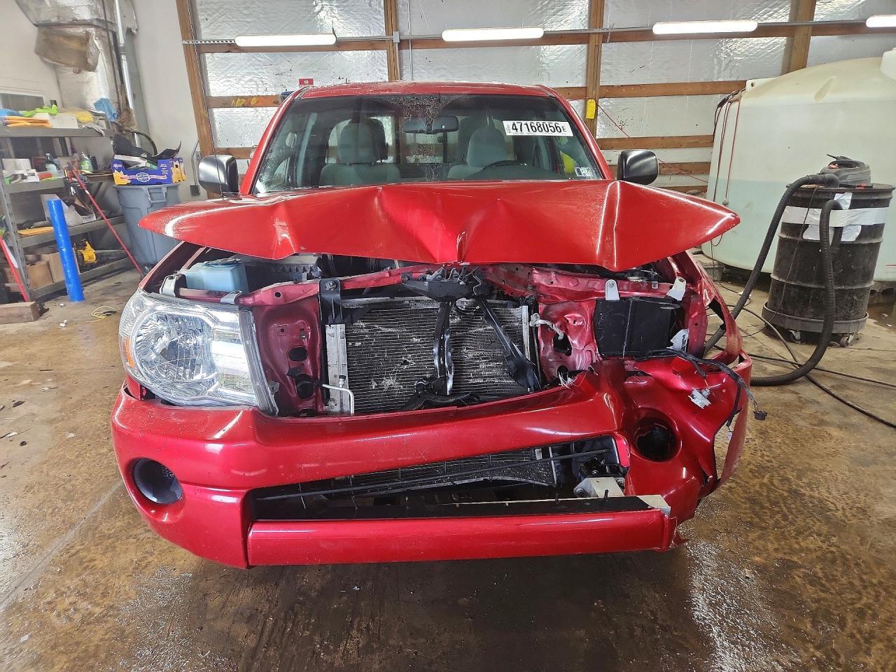 2011 TOYOTA TACOMA