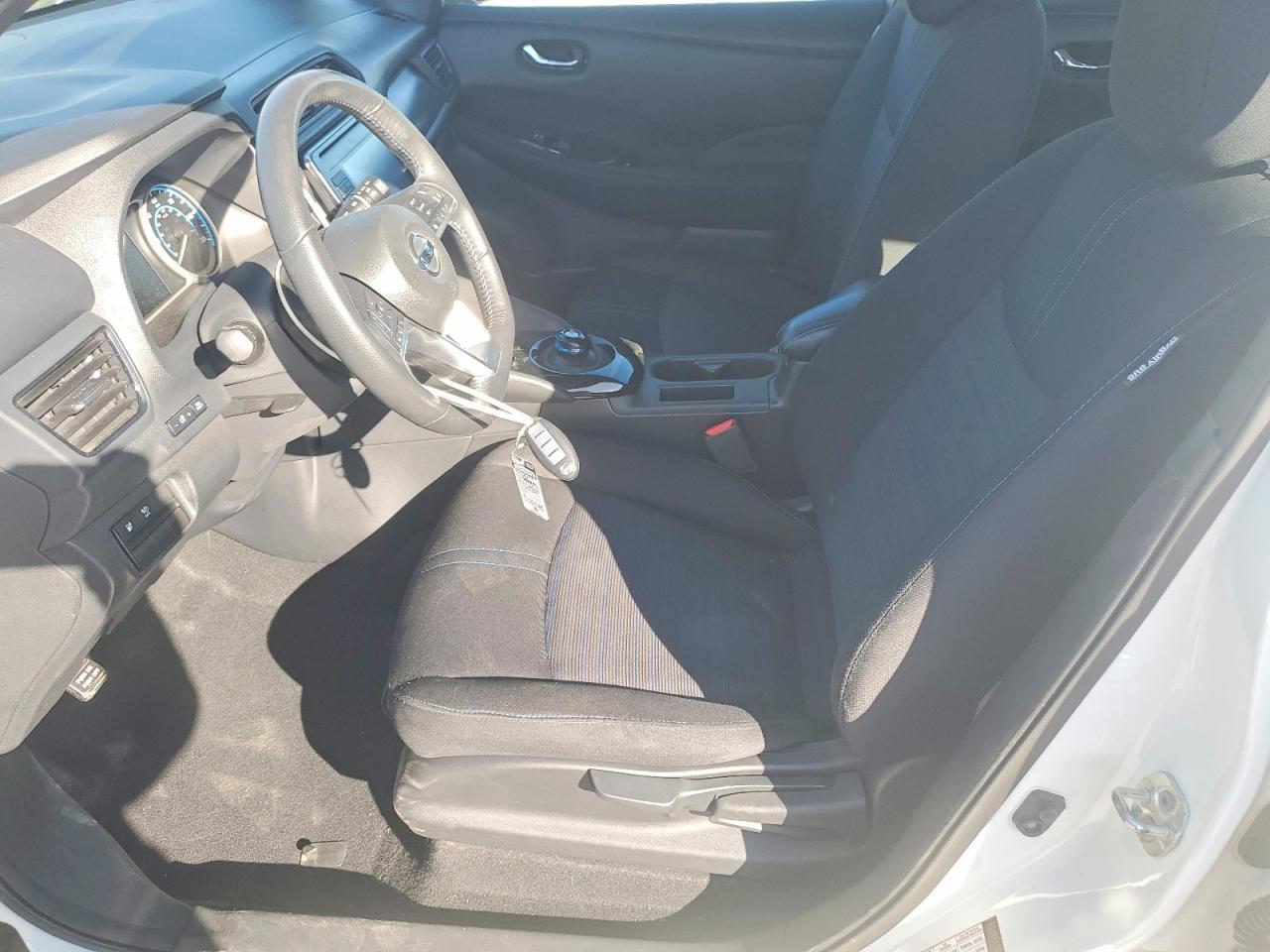 2019 NISSAN LEAF