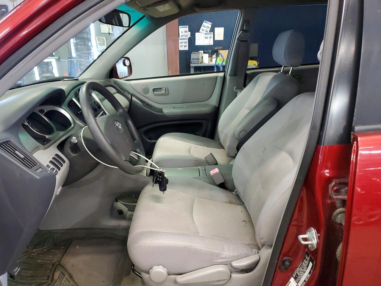 2006 TOYOTA HIGHLANDER