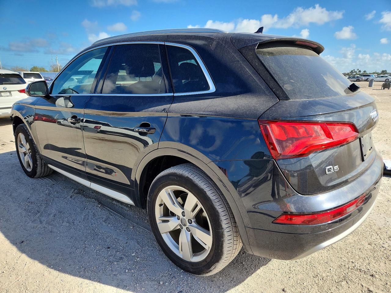 2018 AUDI Q5