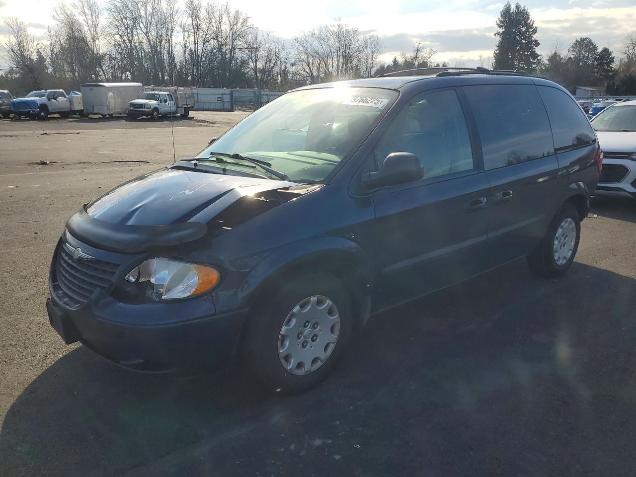 2003 CHRYSLER Voyager
