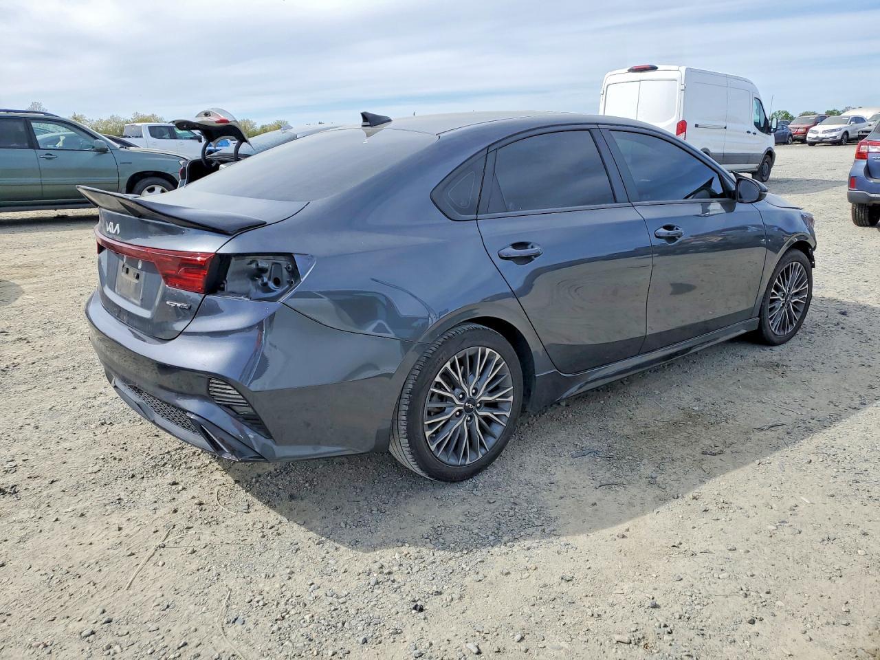 2022 KIA FORTE