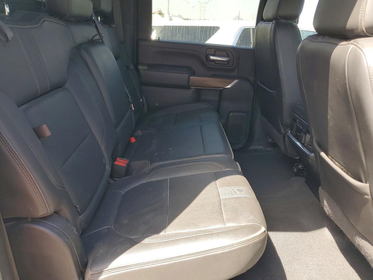 2021 CHEVROLET Silverado