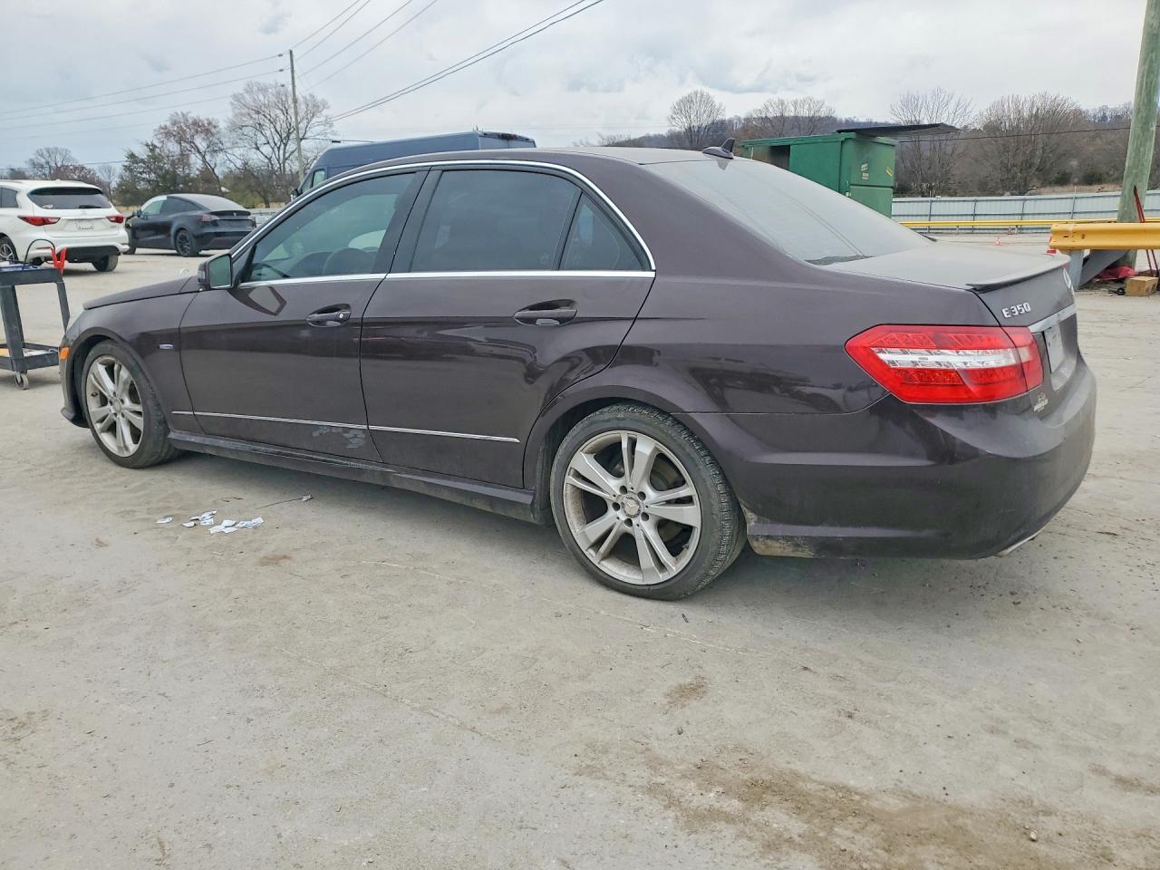 2016 MERCEDES-BENZ