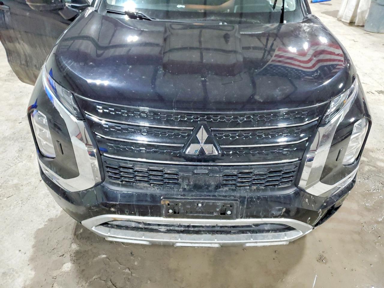 2024 MITSUBISHI outlander