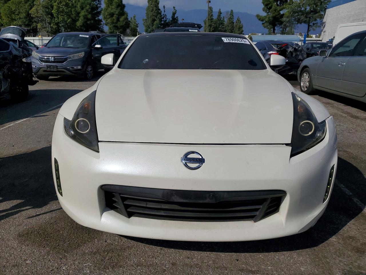 2016 NISSAN 370Z