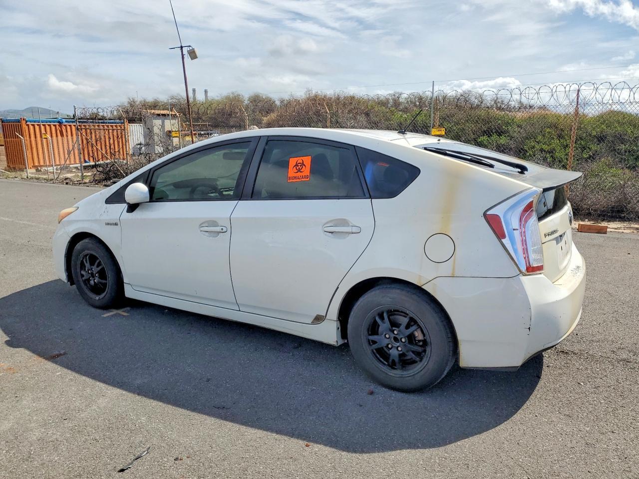 2014 TOYOTA PRIUS