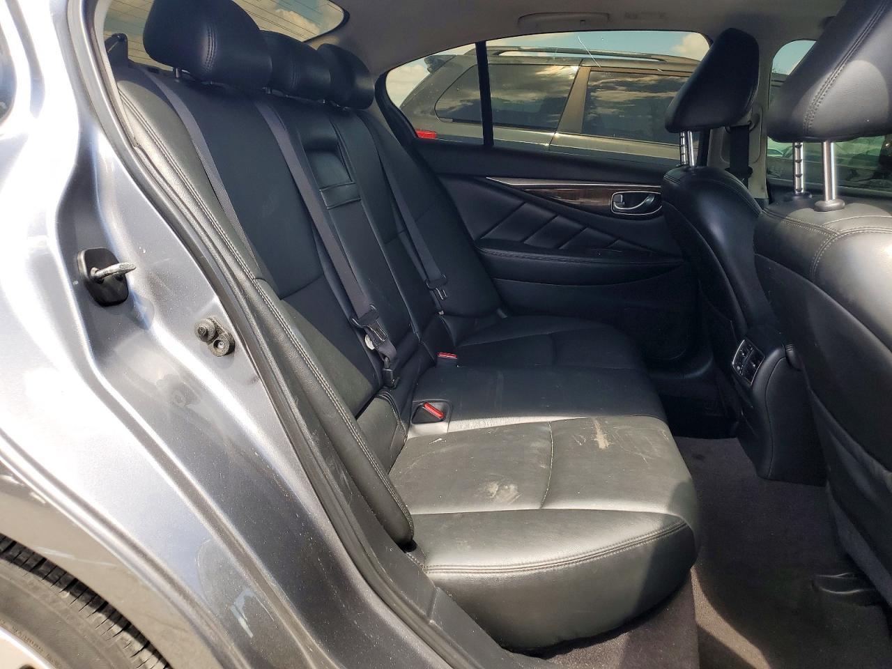 2018 INFINITI Q50