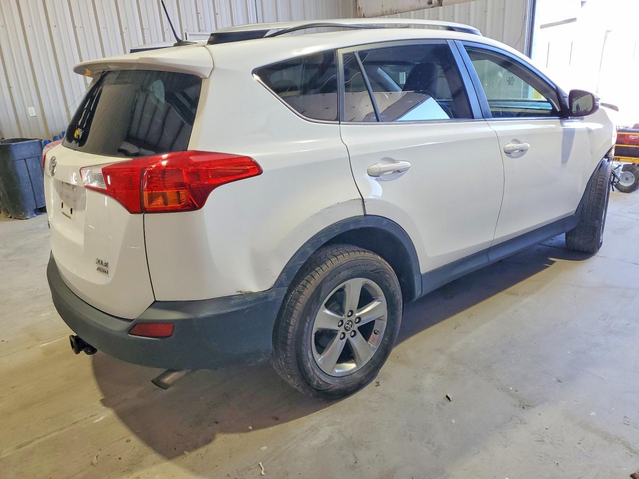 2015 TOYOTA RAV4