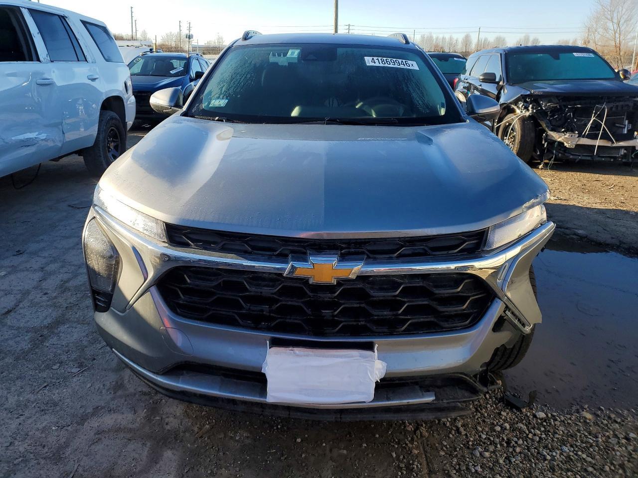 2025 CHEVROLET TRAX