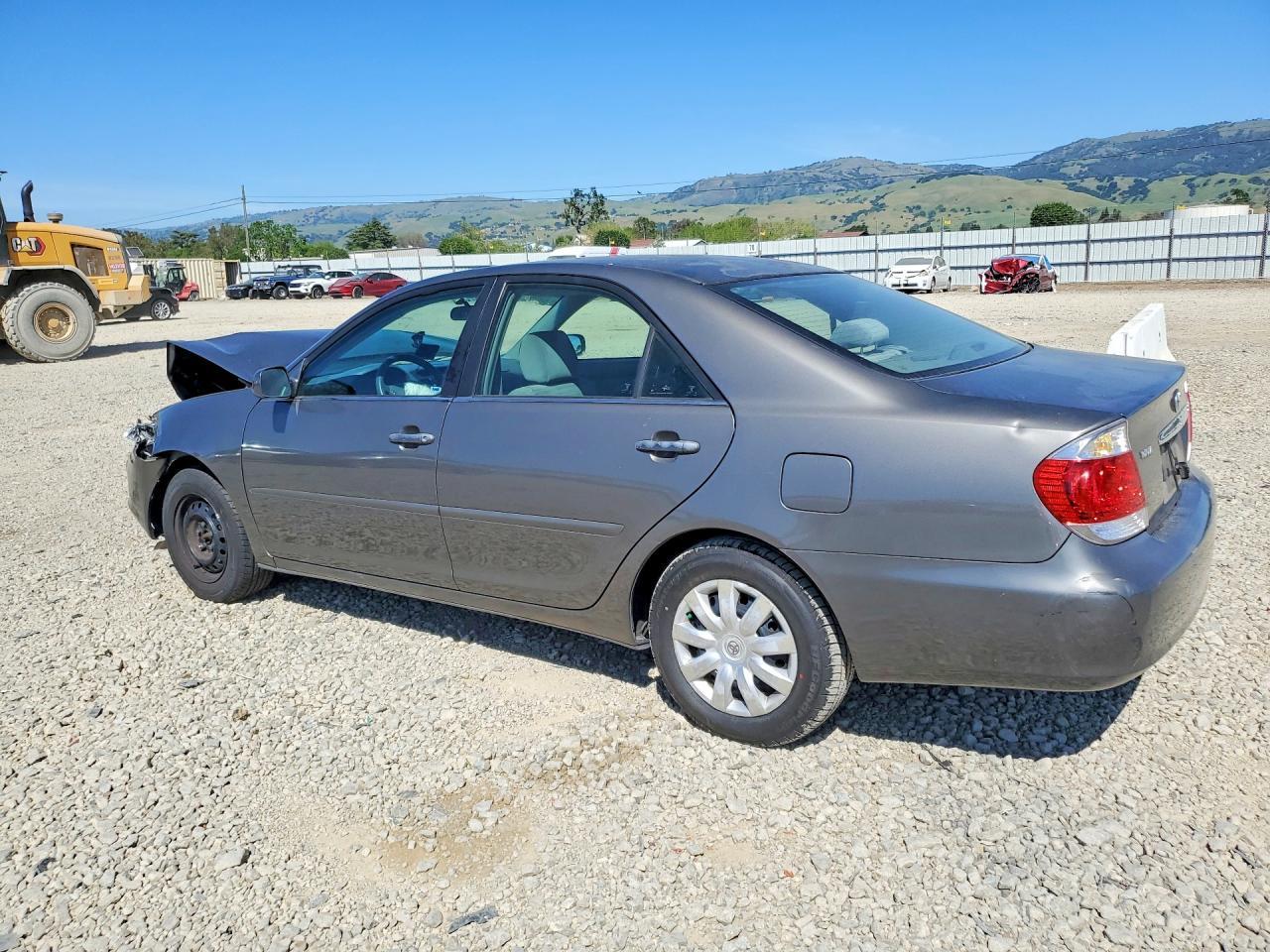 2005 TOYOTA CAMRY