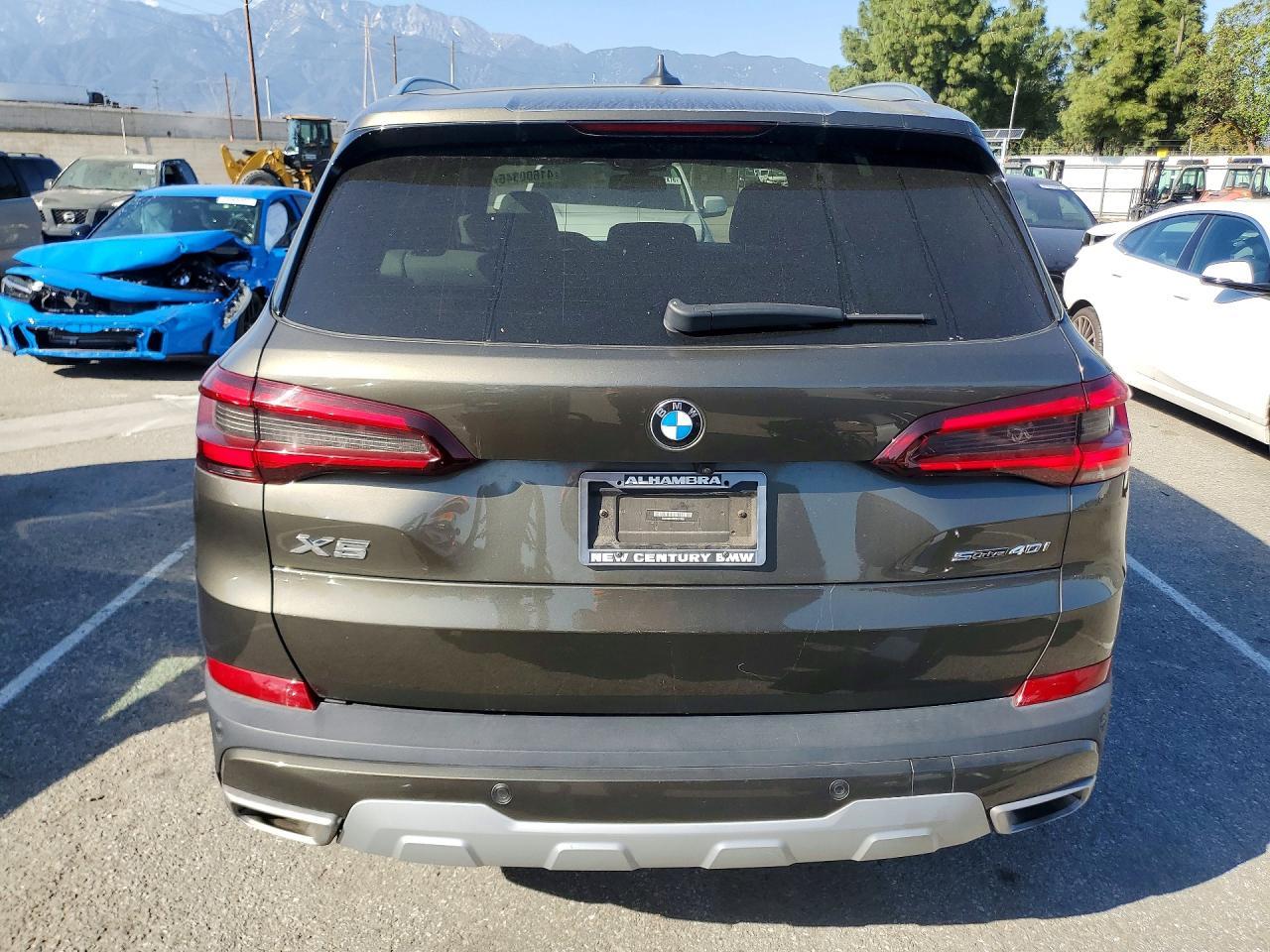 2023 BMW X5