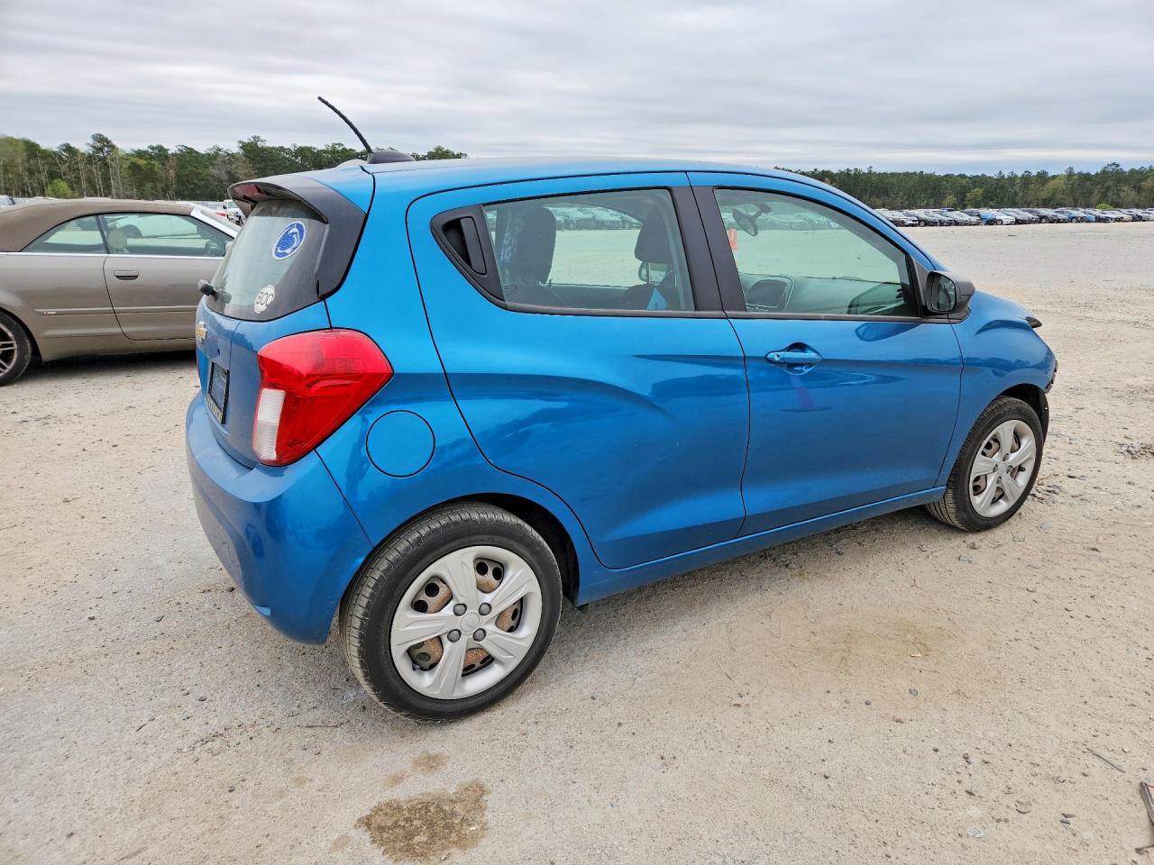 2020 CHEVROLET Spark