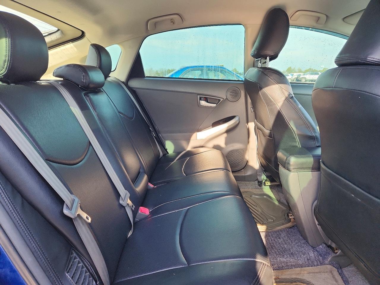 2011 TOYOTA PRIUS