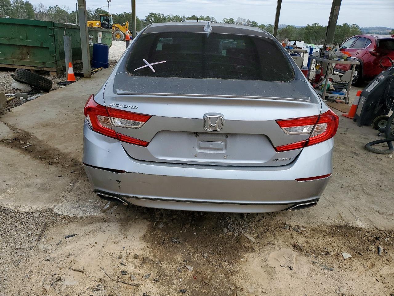 2018 HONDA ACCORD