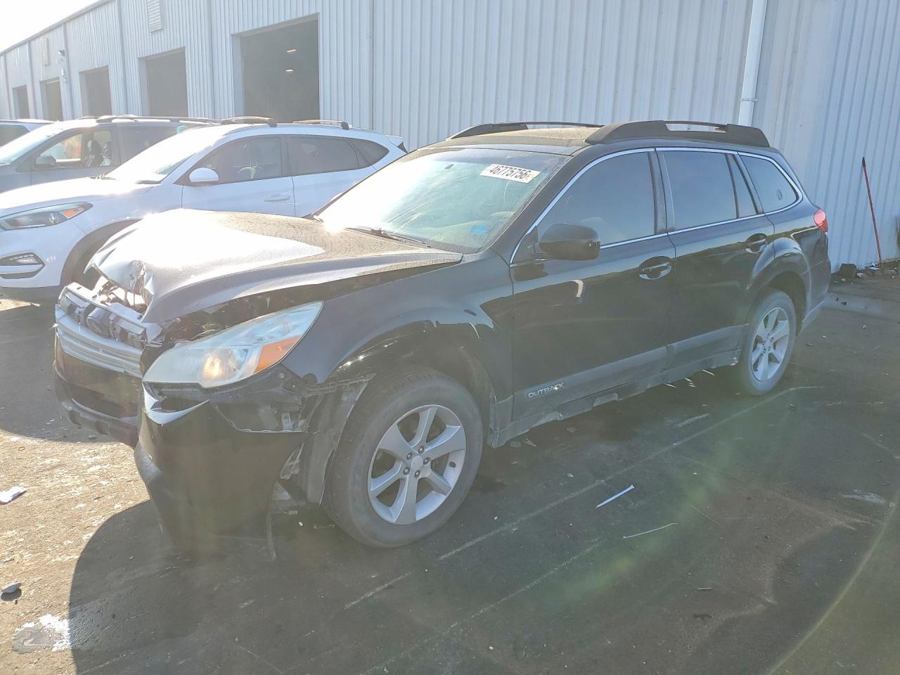 2014 SUBARU Outback