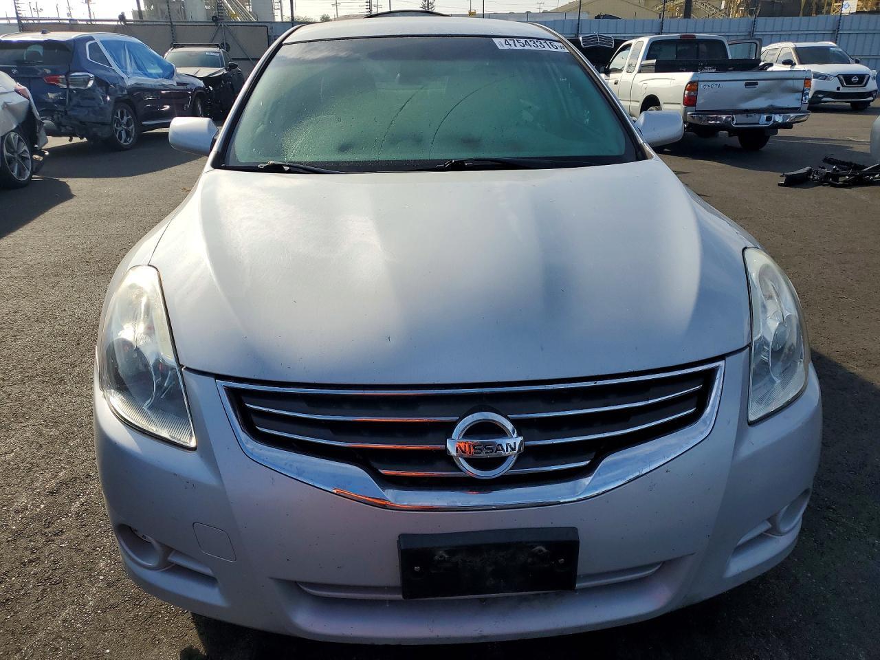 2012 NISSAN ALTIMA