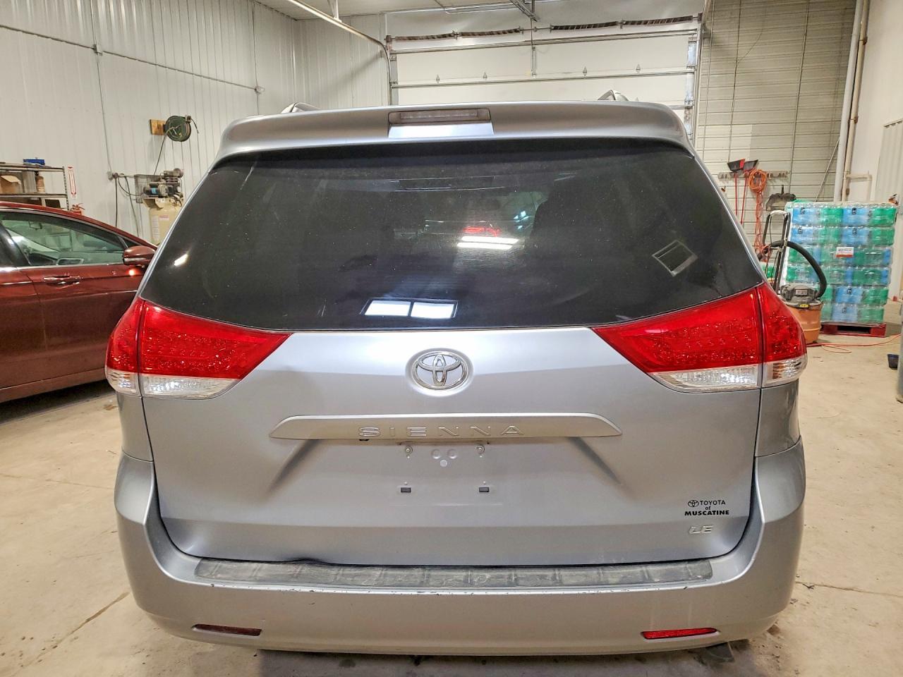 2014 TOYOTA SIENNA
