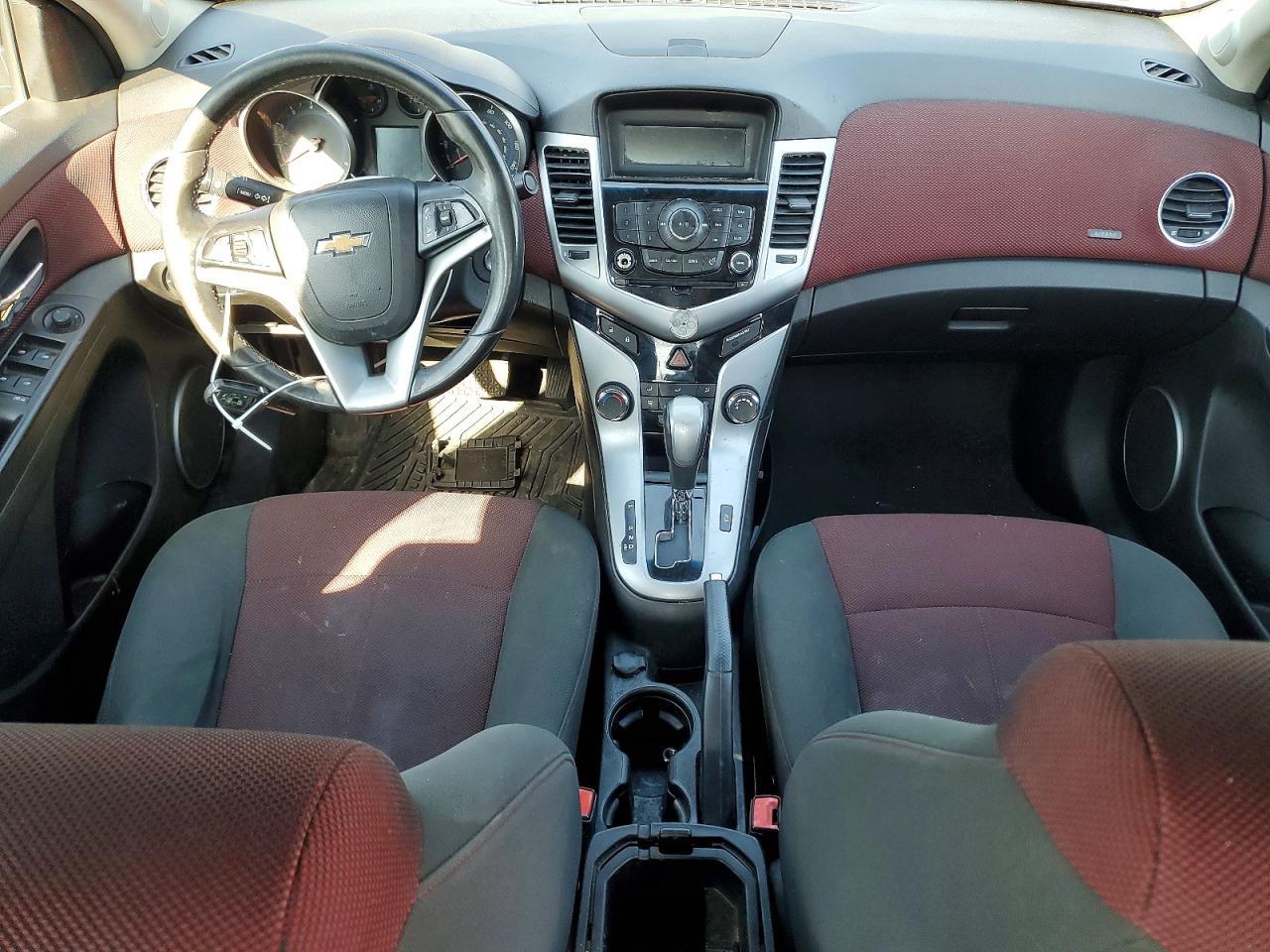 2011 CHEVROLET CRUZE