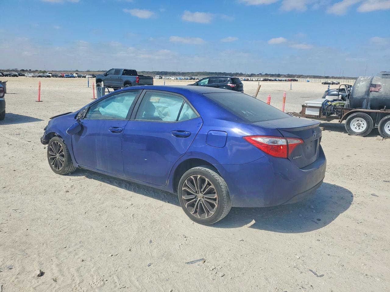 2016 TOYOTA COROLLA