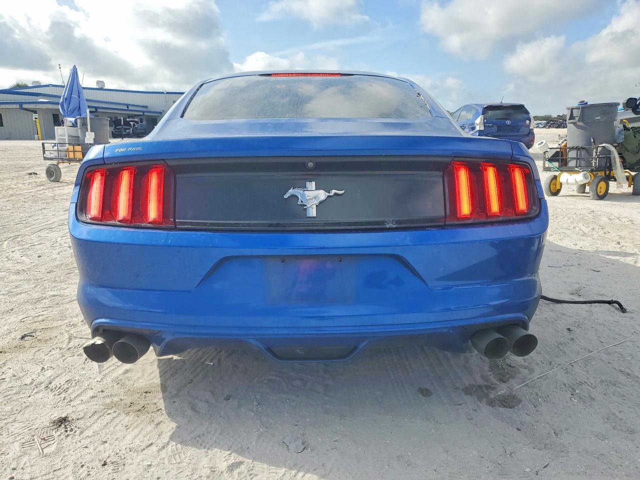 2017 FORD MUSTANG