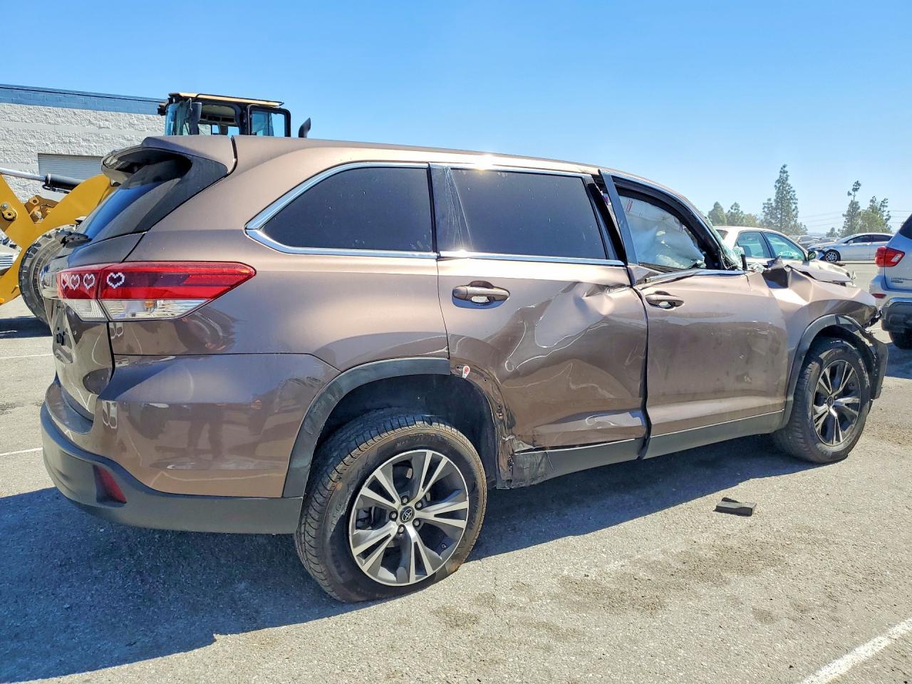 2019 TOYOTA HIGHLANDER