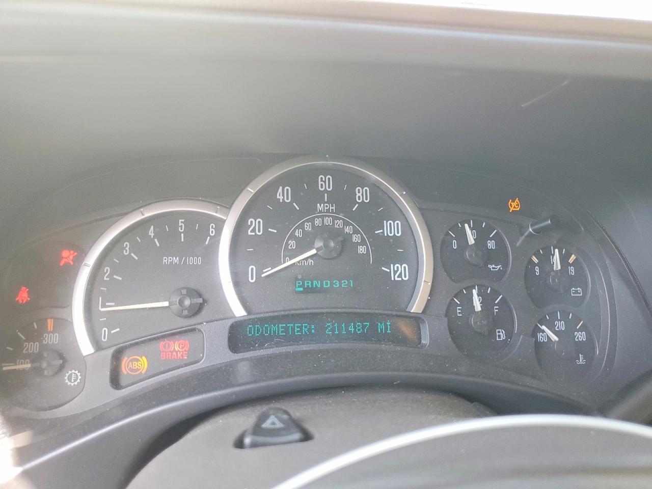2004 CADILLAC ESCALADE
