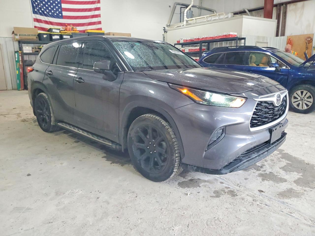 2022 TOYOTA HIGHLANDER