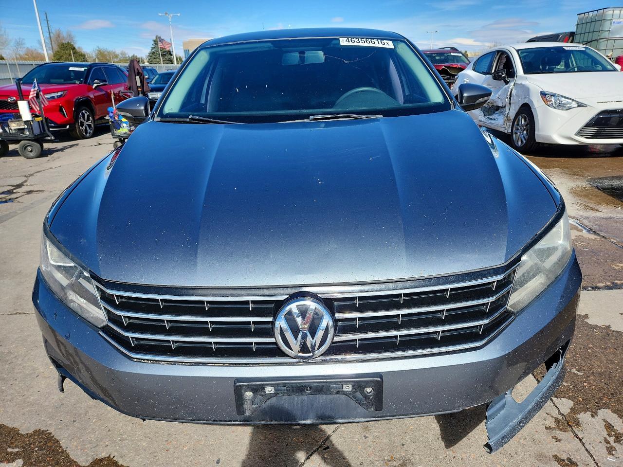 2016 VOLKSWAGEN Passat