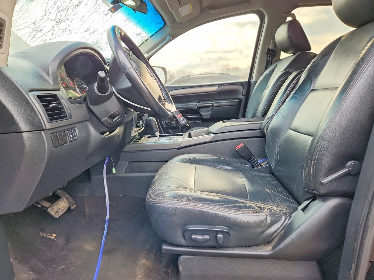 2012 NISSAN Armada