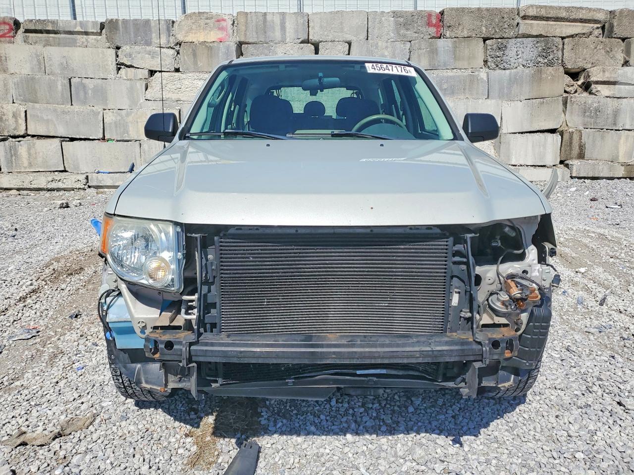 2009 FORD ESCAPE